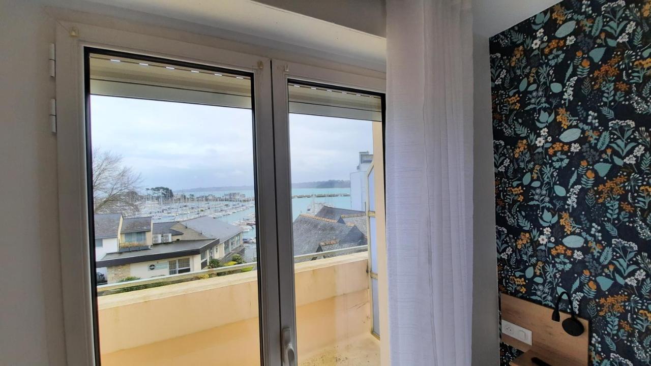 Au Bon Accueil Perros-Guirec Exterior foto