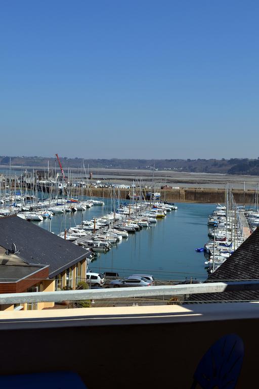 Au Bon Accueil Perros-Guirec Exterior foto